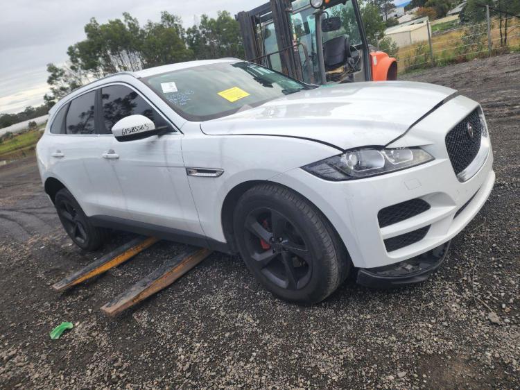 2016 Jaguar F Pace — Auto Diesel