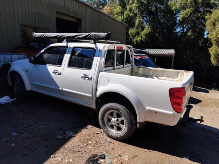 2011 Great Wall V240 — Manual Petrol