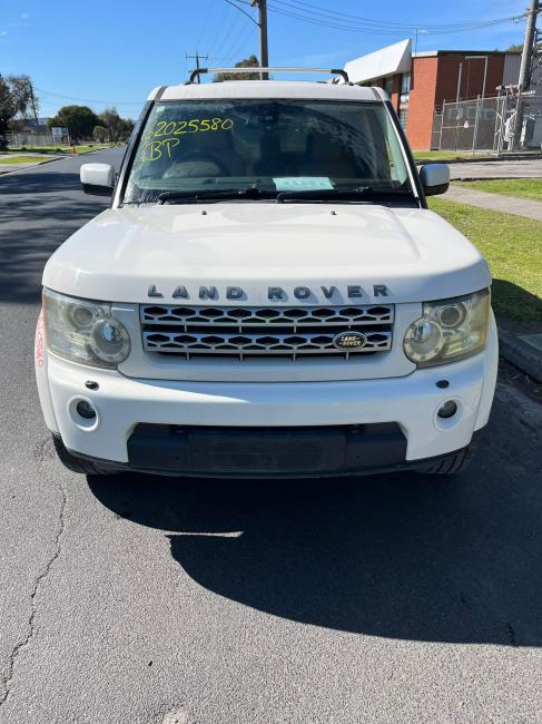 2014 Land Rover Discovery 4 — Auto Diesel