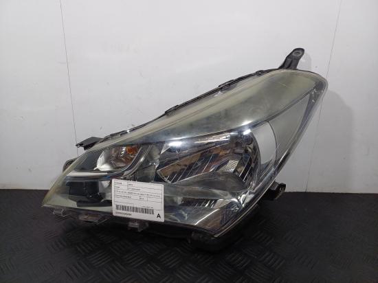 2015 Toyota Yaris — Left Headlamp