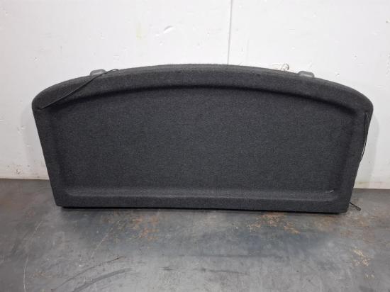 2025 MG 3 — Parcel SHELF/CARGO Blide