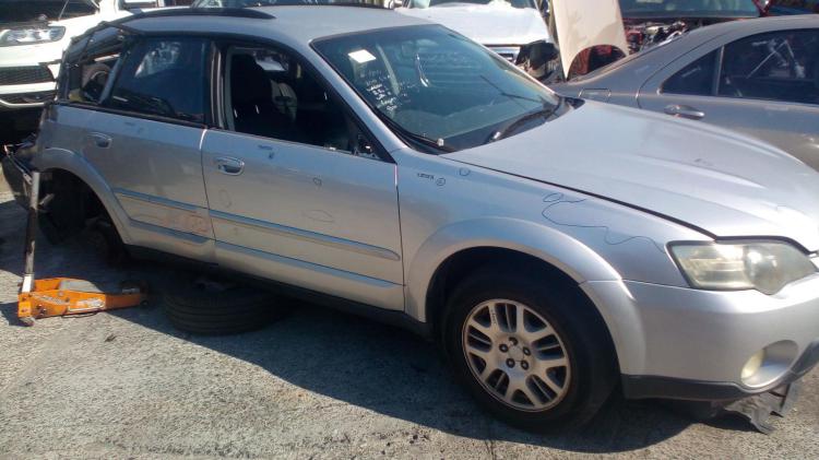 2004 Subaru Outback — 2.5I Manual Petrol