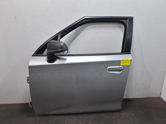 2020 MG 3 — Left Front Door
