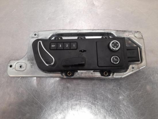 2005 Bentley Continental — Misc SWITCH/RELAY 12178: 3w 10/03-01/18 RH seat switch oe 3w0959766c  - c
