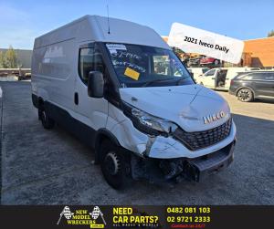 2022 Iveco Daily — Right Airbag j8945: 6th gen, steering wheel, 01/15-   - condition: a