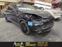 2015 Porsche Cayenne — Right Rear Trailing Arm j5782: upper control arm, 07/10-04/18   - condition: a