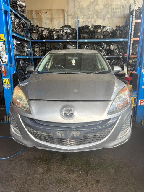 2009 Mazda 3 — Manual Petrol