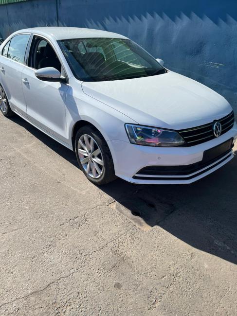 2015 Volkswagen Jetta — 1B Auto Petrol