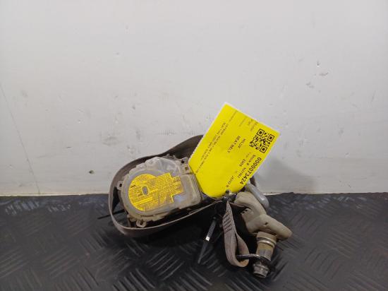 2009 Toyota Hilux — LH FRONT SEAT BELT ONLY