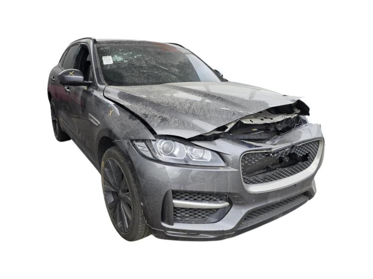 2017 Jaguar F Pace — Auto Diesel