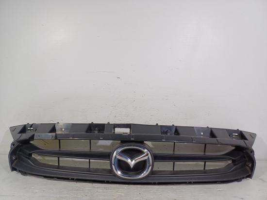 2015 Mazda 2 — Grille