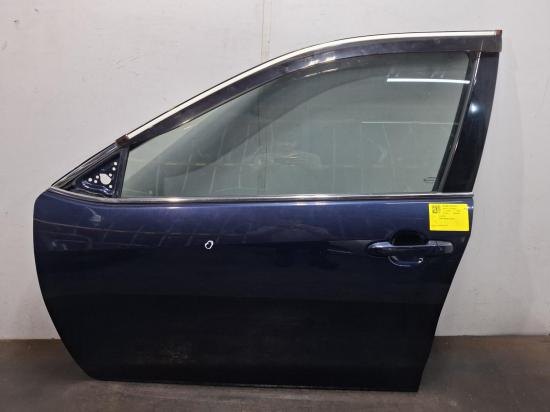 2016 Toyota Aurion — Left Front Door