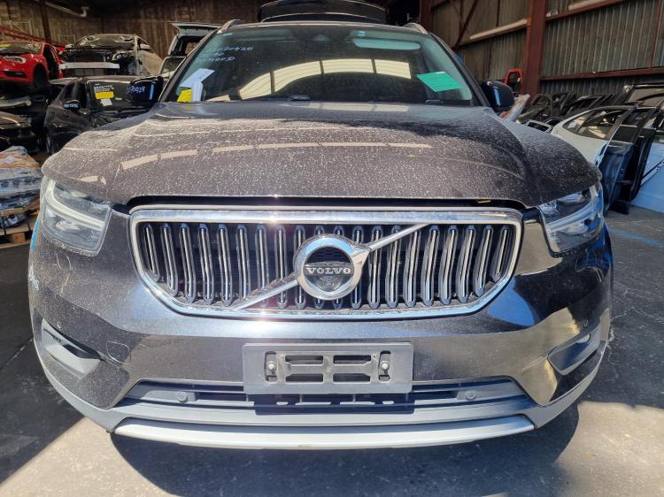 2018 Volvo XC40 — T4 INSCRIPTION Auto Petrol