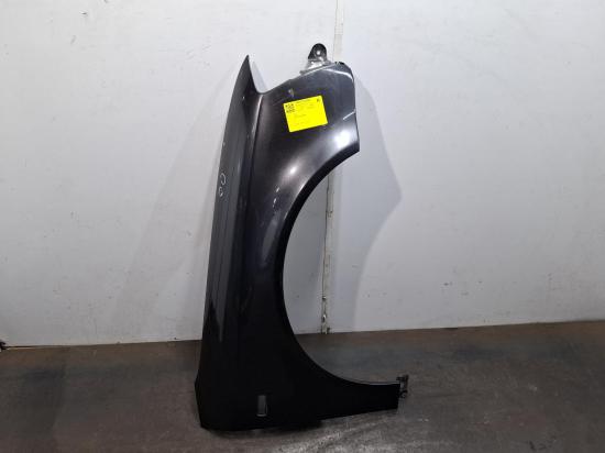 2007 Audi A4 — Right Guard