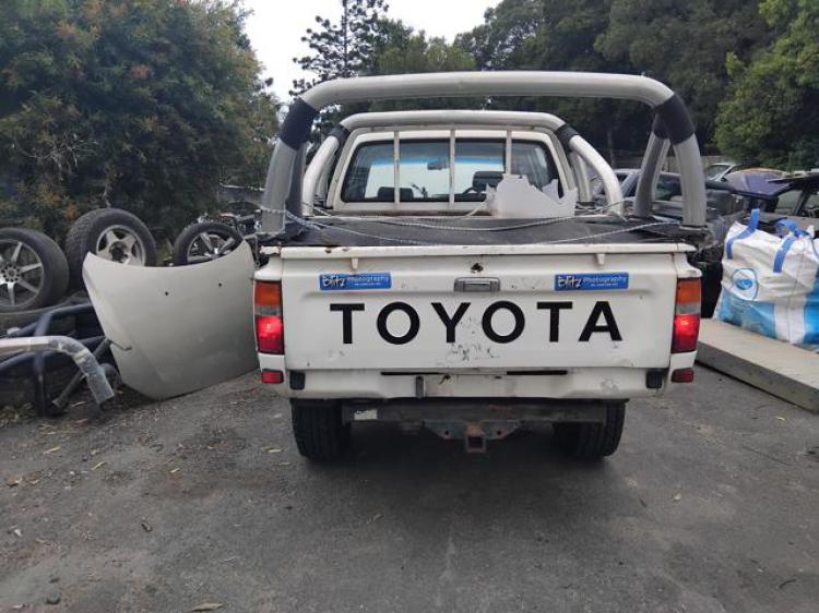 1995 Toyota Hilux — Manual Diesel