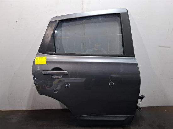 2013 Nissan Dualis — Right Rear Door