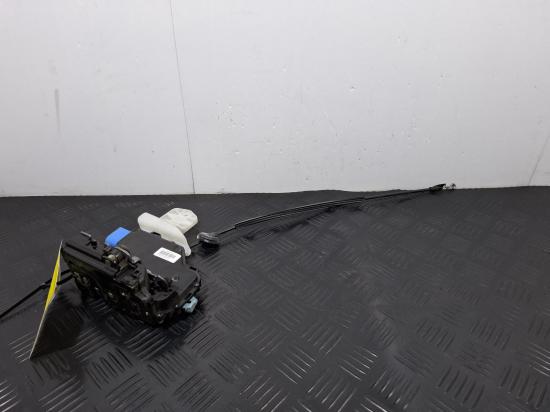 2012 Volkswagen — LEFT FRONT DOOR