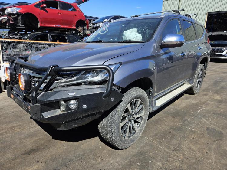 2017 Mitsubishi Pajero Sport — QE Auto Diesel