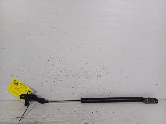 2013 Toyota Kluger — TAILGATE STRUT RH SIDE