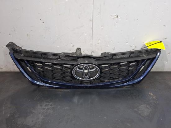 2016 Toyota Aurion — RADIATOR GRILLE