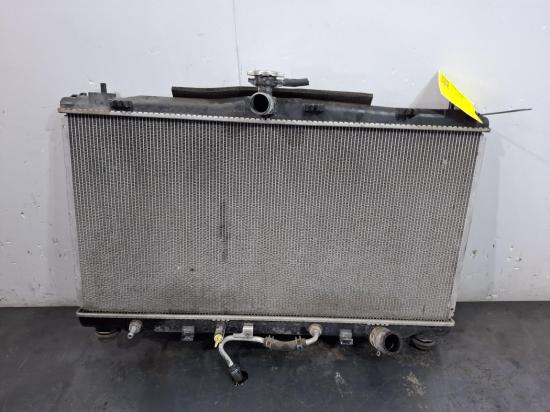 2016 Toyota Aurion — Radiator