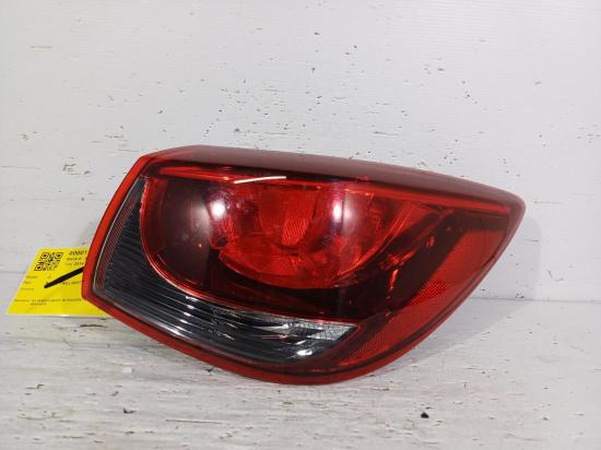 2014 Mazda 2 — IN BODY HATCH W/ HALOGEN TYPE