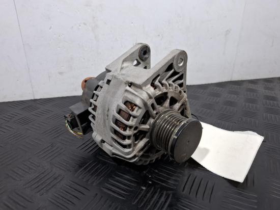 2015 Nissan Pulsar — Alternator