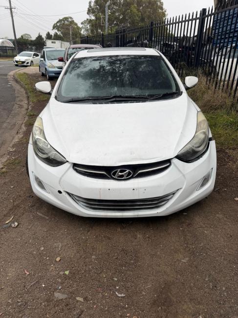 2013 Hyundai Elantra — Auto Petrol