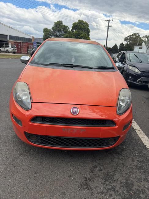 2014 Fiat Punto — Manual Petrol