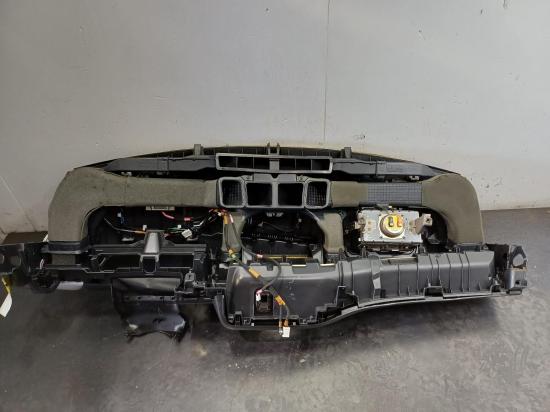2017 Toyota Kluger — DASH