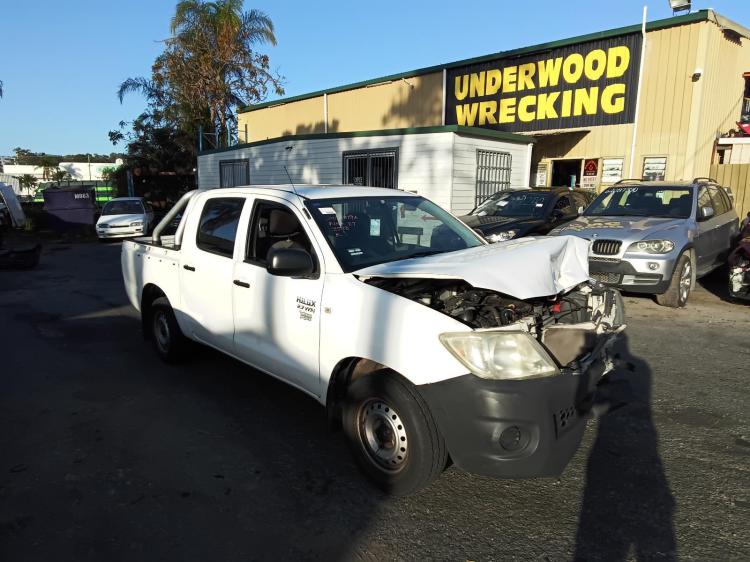 2009 Toyota Hilux — 4X2 WORKMATE Auto Petrol