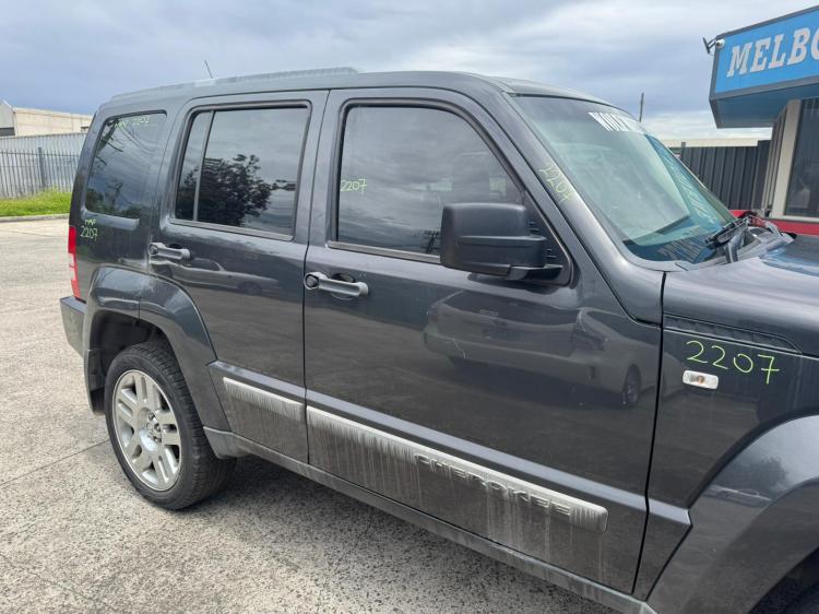 2011 Jeep Cherokee — Auto Petrol