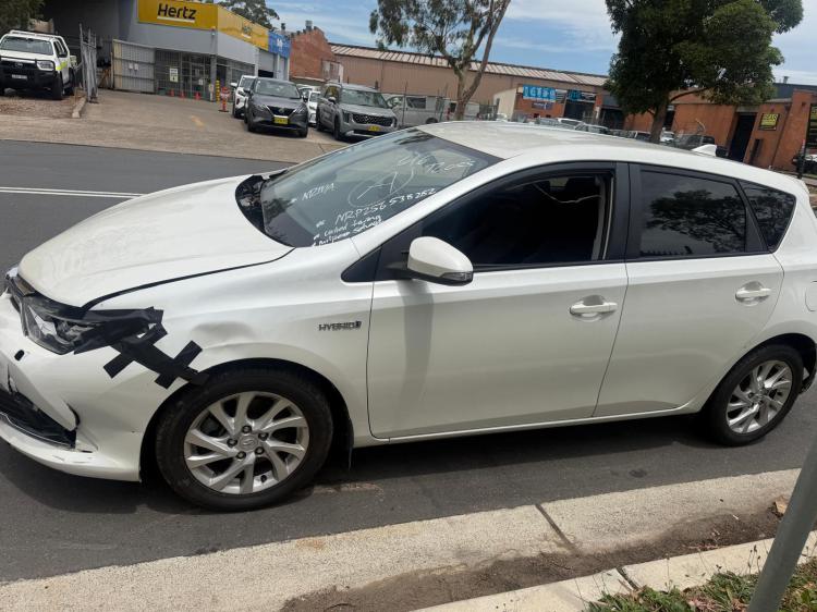 2016 Toyota Corolla — Auto Hybrid