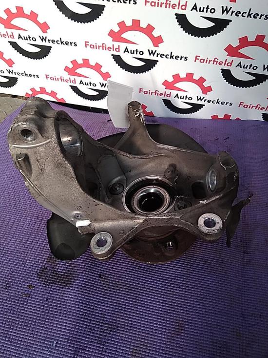2020 Mercedes Benz A Class — Right Front Hub Assembly