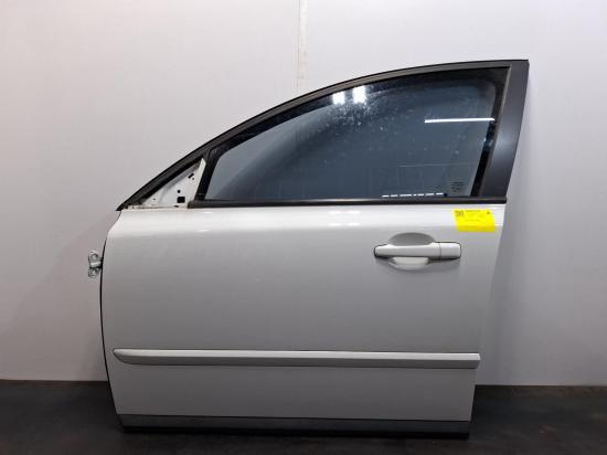 2007 Volvo S40 — Left Front Door