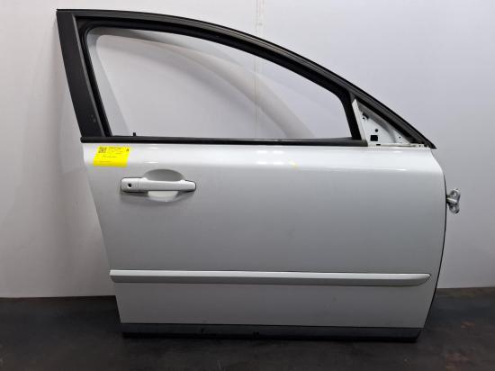 2007 Volvo S40 — 1X2CM CREASE