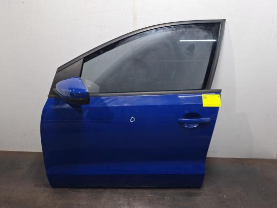 2014 Volkswagen Polo — Left Front Door