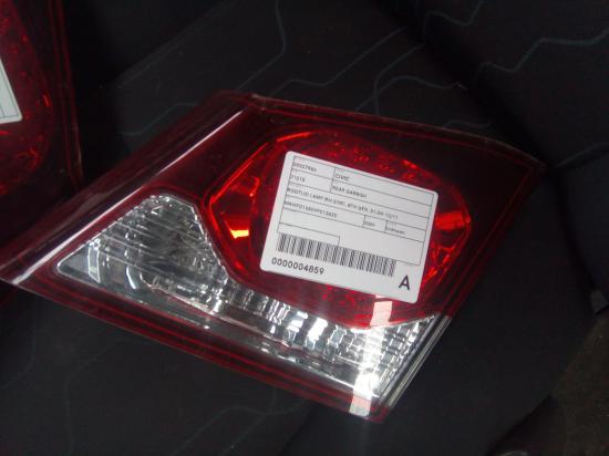 2009 Honda Civic — BOOTLID LAMPRH SIDE