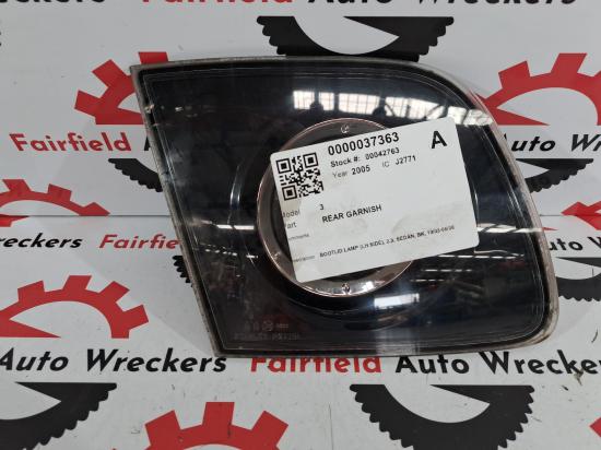 2005 Mazda 3 — BOOTLID LAMP LH SIDE