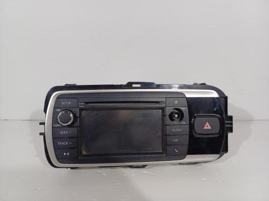 2016 Toyota Yaris — SINGLE DISC CD PLAYER