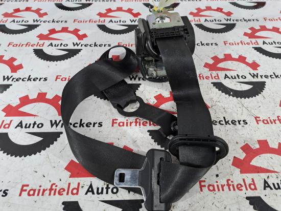 2011 Nissan Dualis — LH FRONT SEAT BELT ONLY
