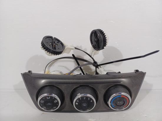 2015 Toyota Rav4 — CLIMATE CONTROL TYPE
