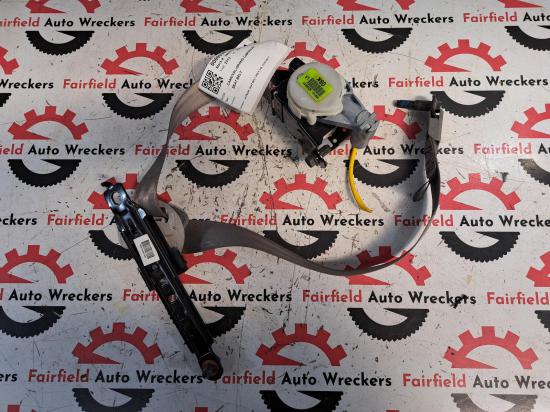 2013 Kia Carnival/grand Carnival — LH FRONT SEAT BELT ONLY