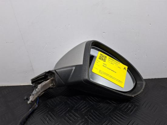 2013 Volkswagen Golf — COLOUR CODED MANUAL FOLD NON MEMORY HEATED NON LANE CHANGE ASSIST TYPE