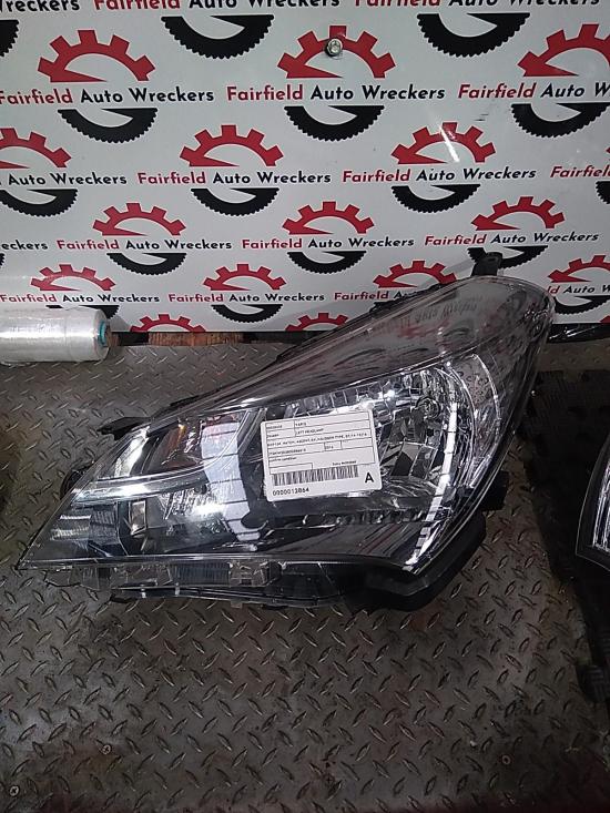 2016 Toyota Yaris — HALOGEN TYPE ASCENT/SX BOTTOM LUG MISSING