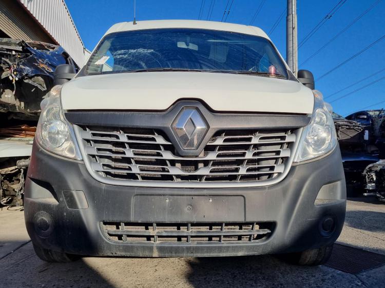 2015 Renault Master — LWB MID ROOF X62 Auto Diesel