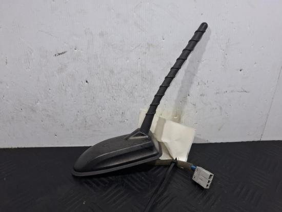 2019 Kia Picanto — Antenna