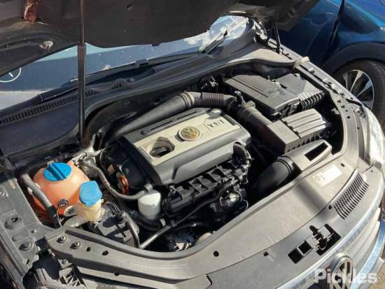 2010 Volkswagen Eos — Engine Motor