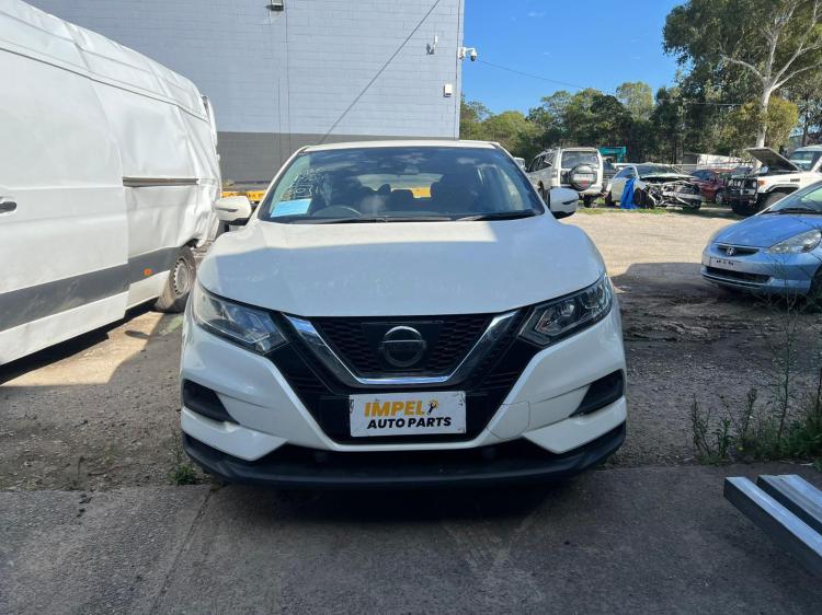 2018 Nissan Qashqai — J11 Auto Petrol