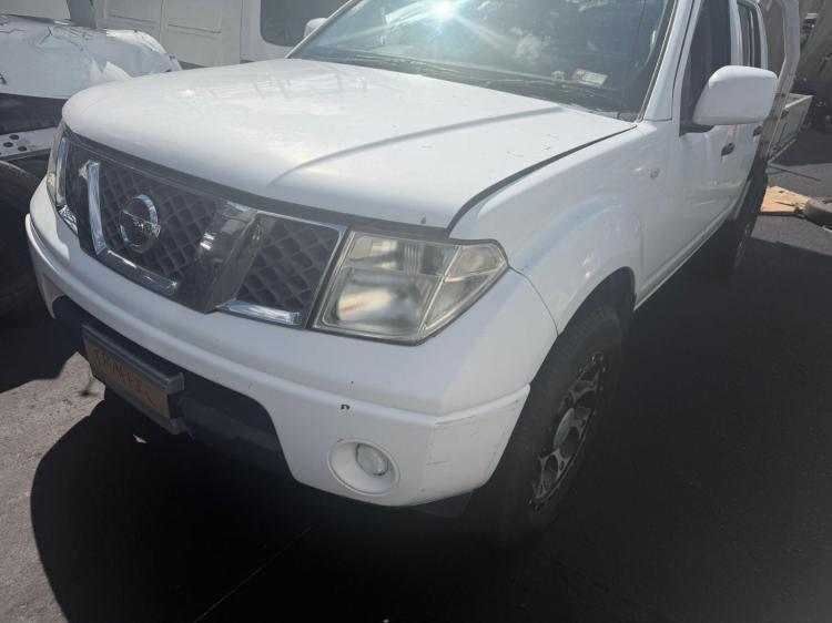2013 Nissan Navara — Manual Diesel